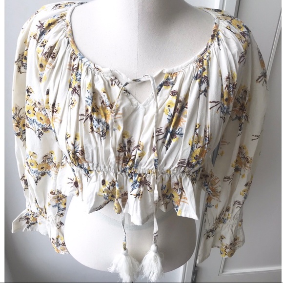 Happy X Nature Tops - Happy X Nature cropped floral top size XS